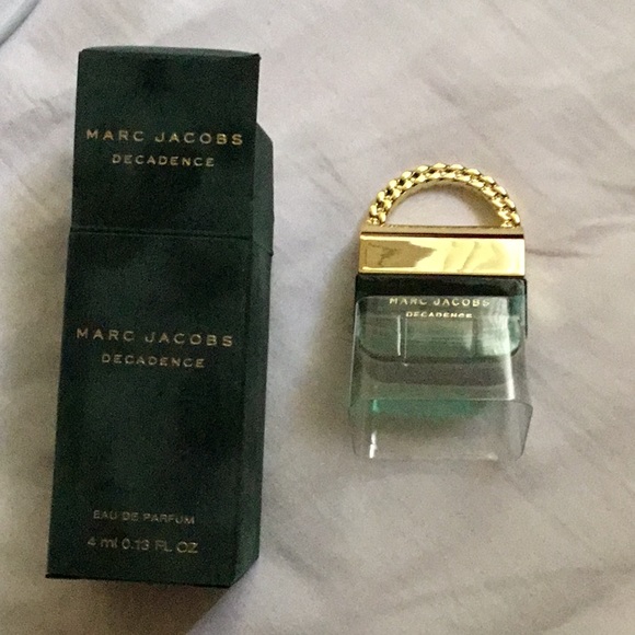 Marc Jacobs Accessories - Marc jacobs Decadence Price Drop✨